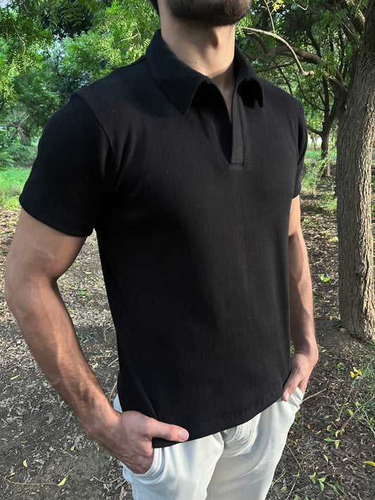 Black - Buttonless Textured Polo